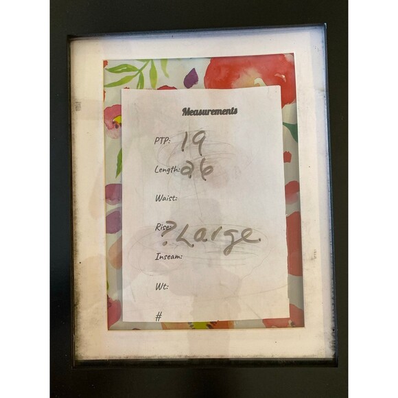 Off Shoulder or on Blouse Sz Large Black & White Pattern Fitted Waist + Stretch - Picture 9 of 9